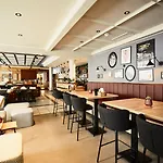 Places By Valamar 4* اوبرتاورن