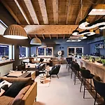 Places By Valamar فندق اوبرتاورن