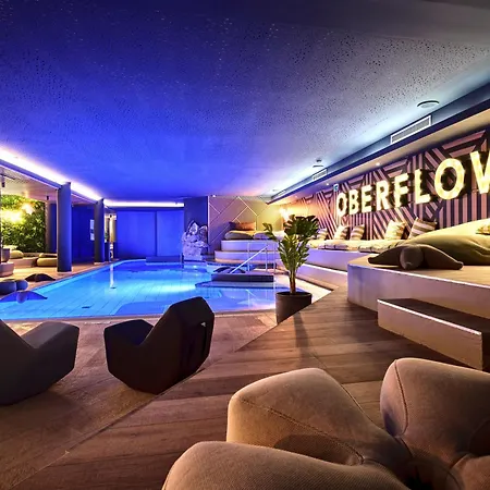 Places By Valamar מלון 4*