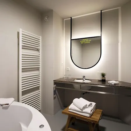 Places By Valamar Szálloda 4*