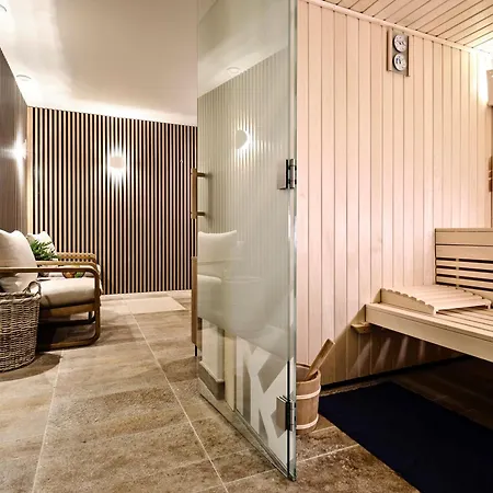 מלון Places By Valamar