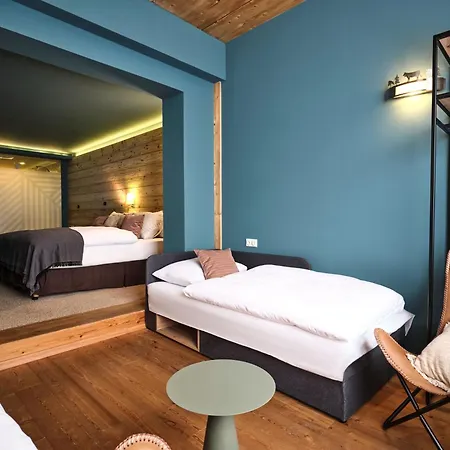 Places By Valamar 4*