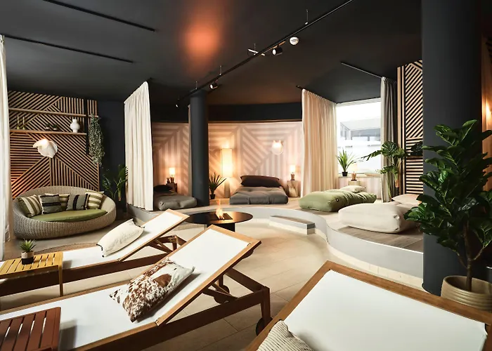 Places By Valamar 4*